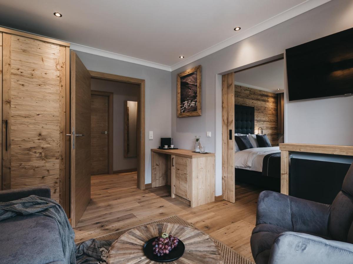 Vaya Post Saalbach Inklusive Joker Card Hotel ภายนอก รูปภาพ